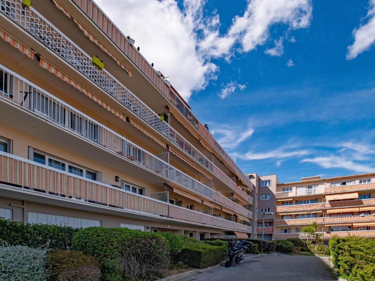 Apartment Le Giono Saint-Laurent-du-Var Extérieur photo