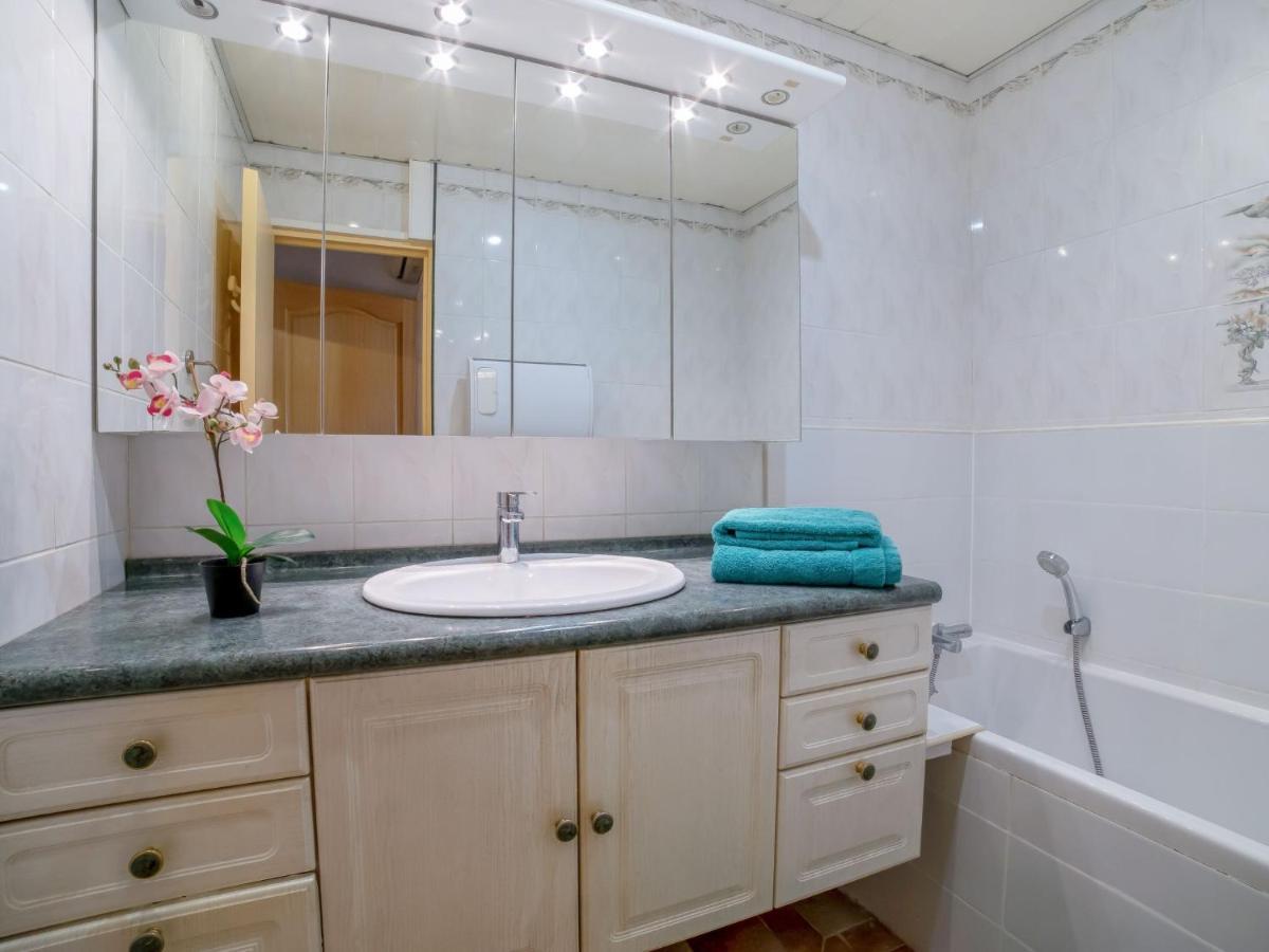 Apartment Le Giono Saint-Laurent-du-Var Extérieur photo